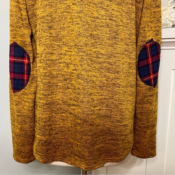 V-Neck Button Up Sweater with Elbow Patches Large - Picture 6 of 8